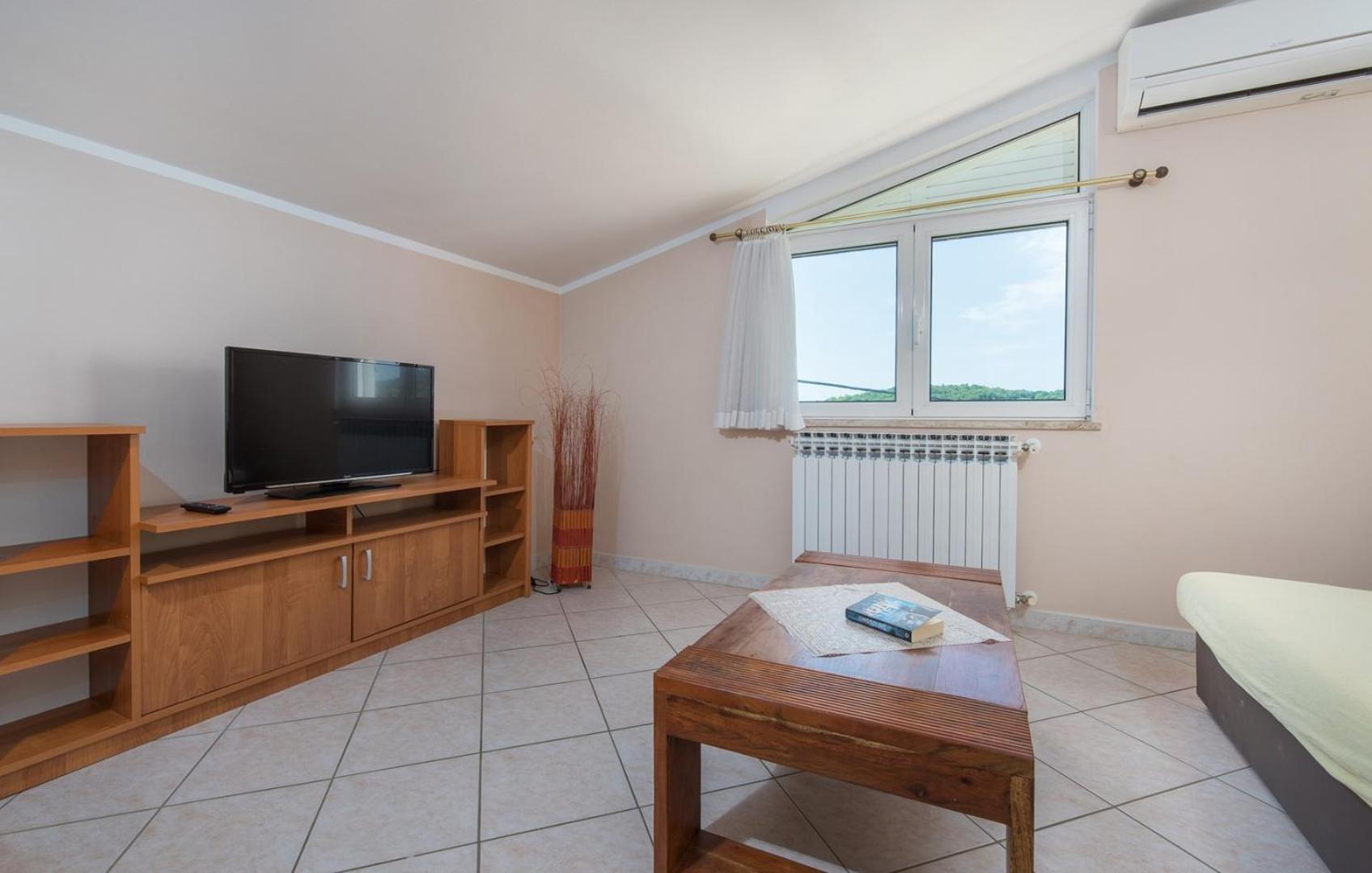 Villa Anita With Common Pool Vrvari Quarto foto
